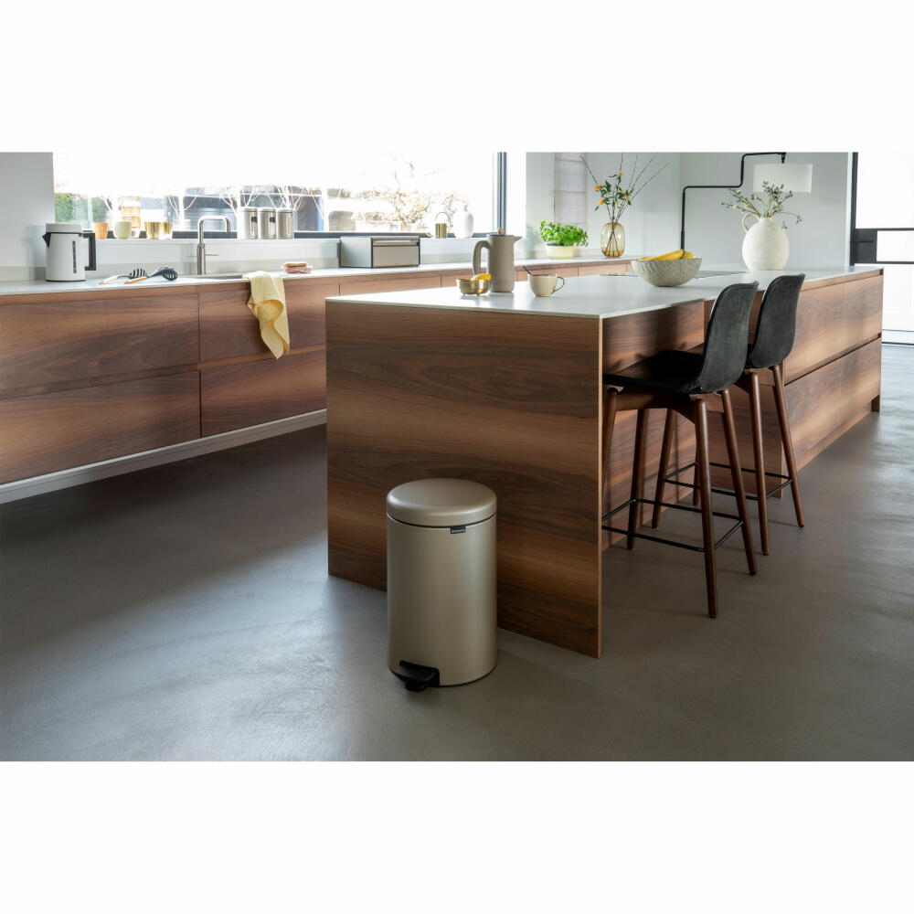 Brabantia NewIcon pedal bin, waste bin, trash can, steel, metallic gold, 20 L, 304460