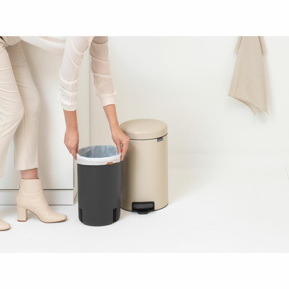 Brabantia NewIcon pedal bin, waste bin, trash can, steel, soft beige, 12 L, 149924