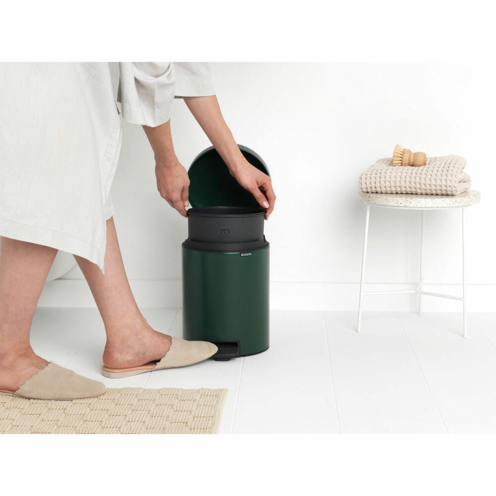 Brabantia Pedal Bin NewIcon, Waste Bin, Garbage Can, Steel, Pine Green, 5 L, 304026