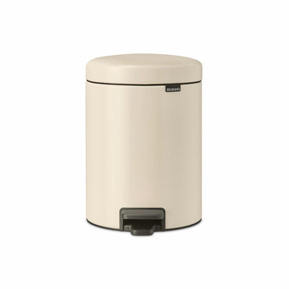 Brabantia Treteimer NewIcon, Abfalleimer, Mülleimer, Stahl, Soft Beige, 5 L, 149900