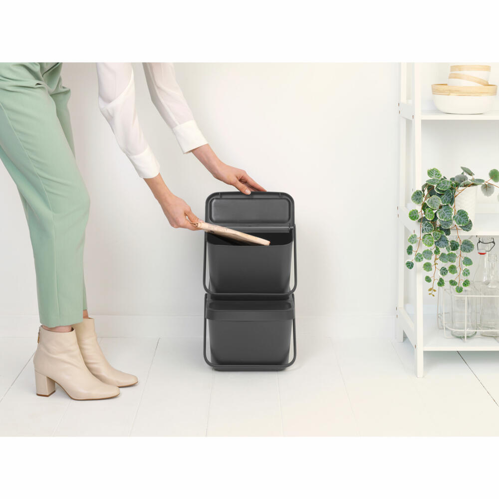 Brabantia Abfallbehälter Sort & Go, Abfalleimer, Mülleimer, Kunststoff, Grey, 20 L, 277726