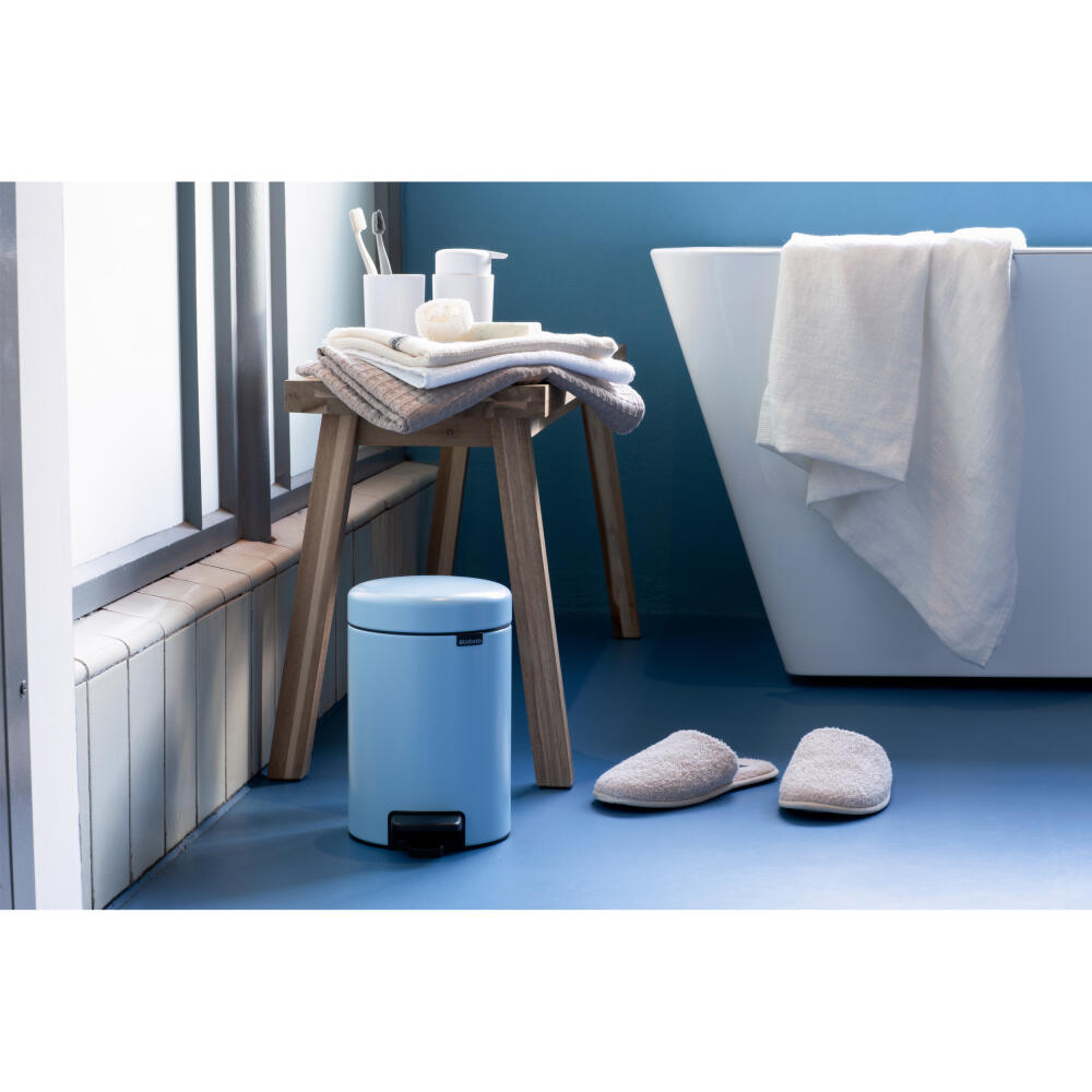Brabantia NewIcon Treteimer, Mülleimer, Abfalleimer, Stahl, Dreamy Blue, 3 L, 202582
