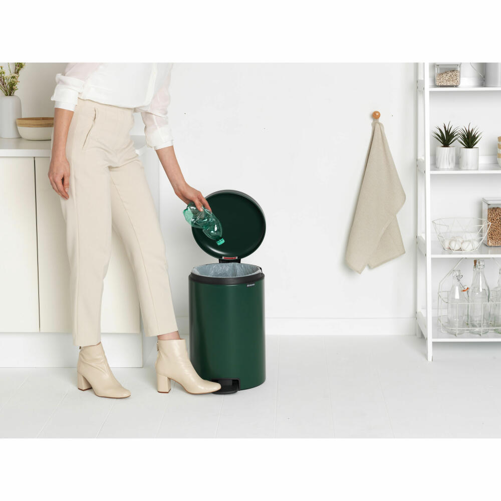 Brabantia Pedal Bin NewIcon, Waste Bin, Garbage Can, Steel, Pine Green, 20 L, 304064