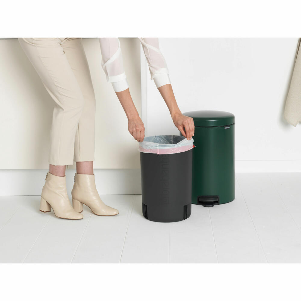 Brabantia Pedal Bin NewIcon, Waste Bin, Garbage Can, Steel, Pine Green, 20 L, 304064