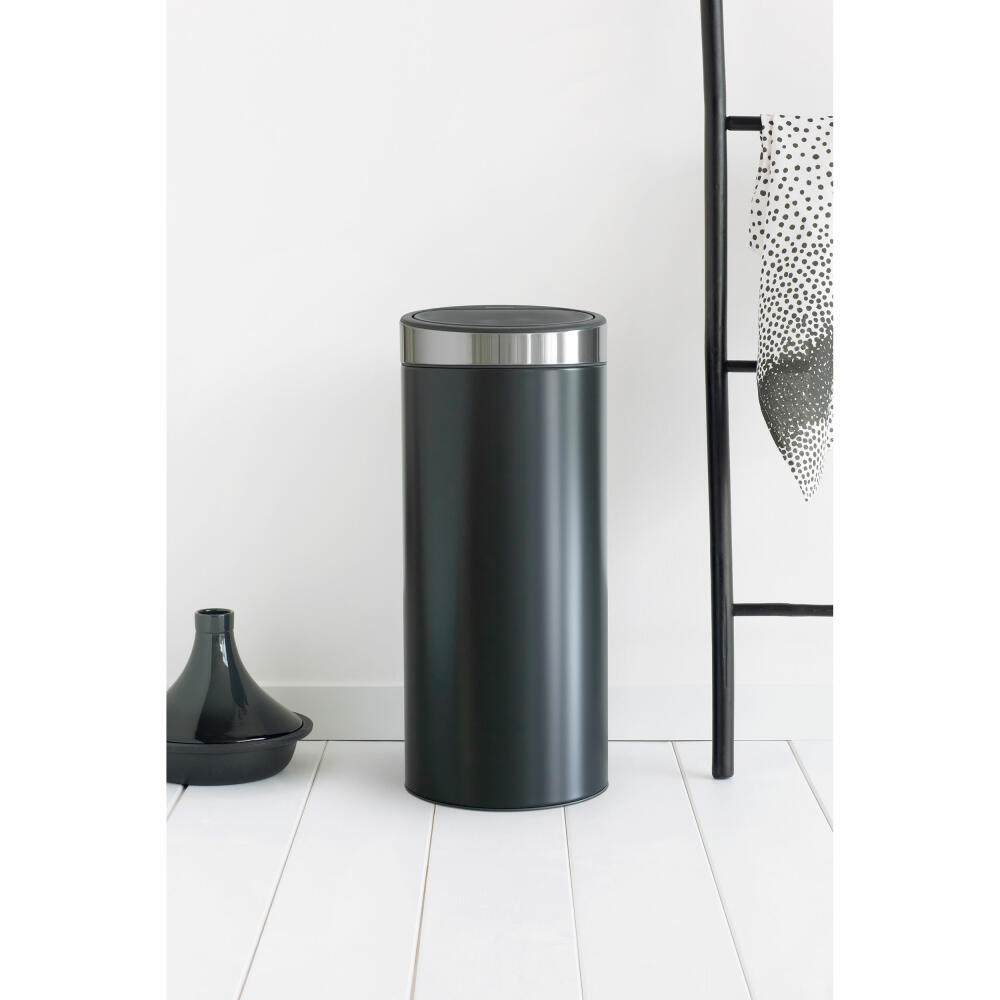 Brabantia Mülleimer Touch Bin New, Abfalleimer, Müllbehälter, Stahl, Matt Black / Silber, 30 L, 115448